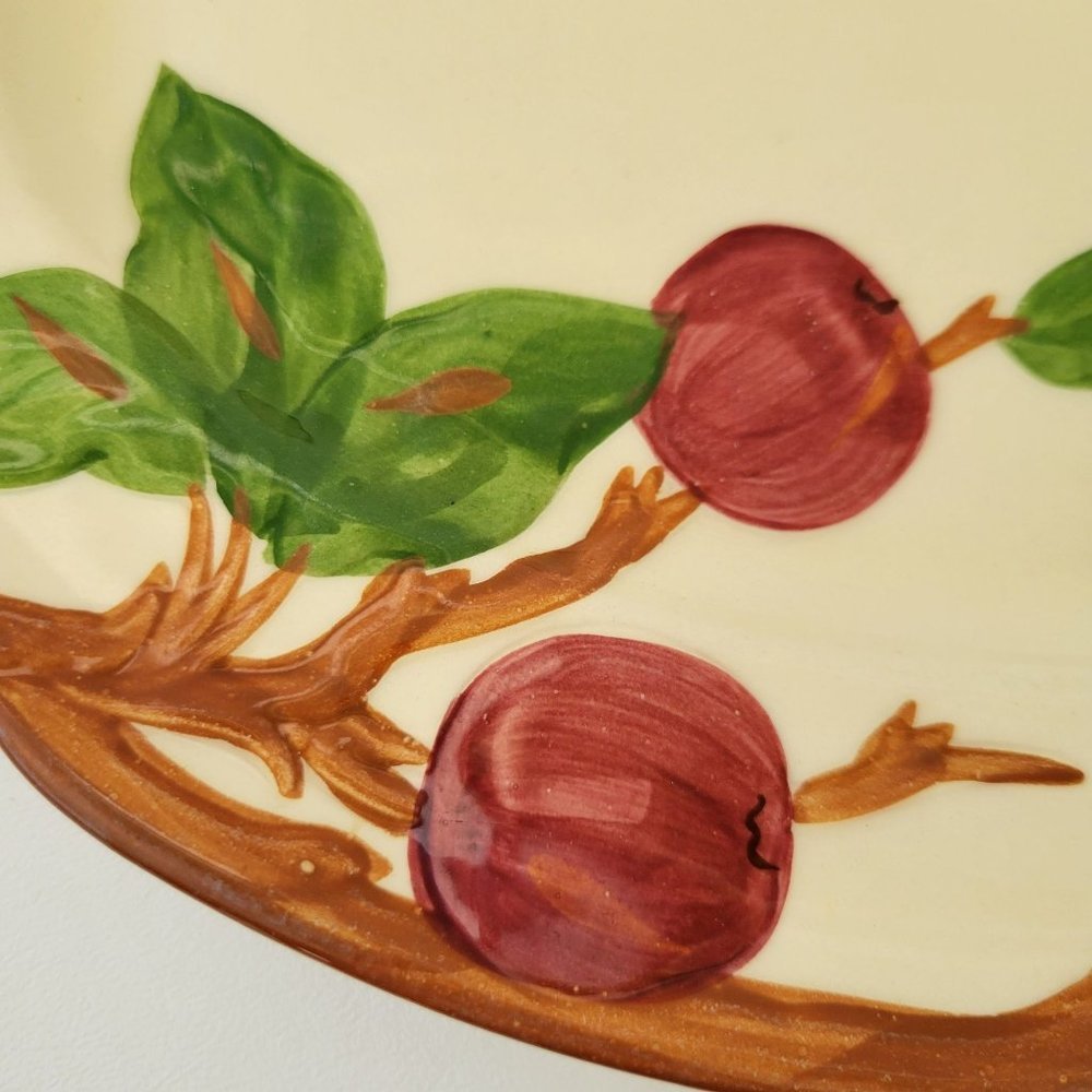 Vintage Franciscan Apple 14" Oval Platter, USA c.1953-58, Hand Painted Embossed - Picture 2 of 10